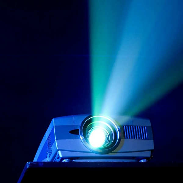 Проектор Christie CP2406-Rbe